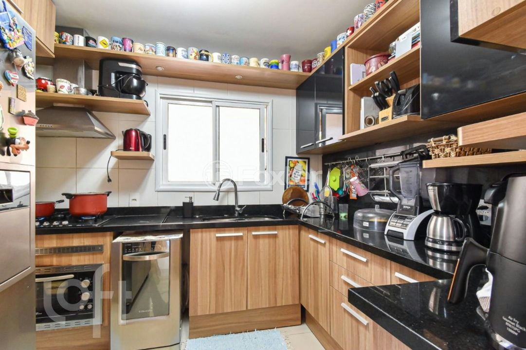 Casa de Condomínio à venda com 4 quartos, 209m² - Foto 7