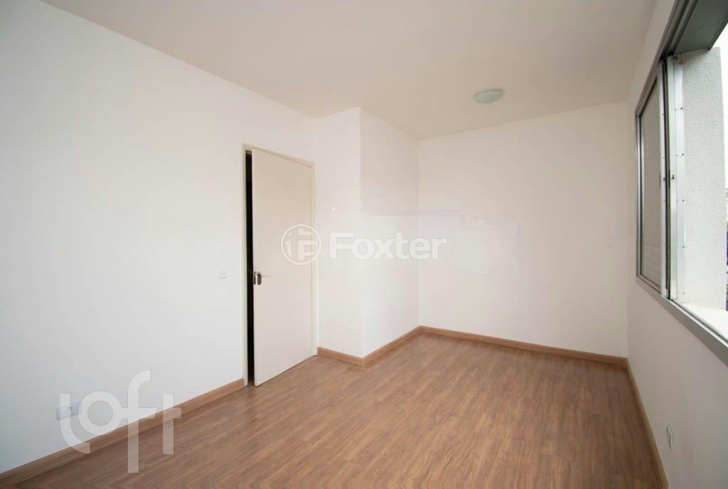 Apartamento à venda com 2 quartos, 75m² - Foto 8
