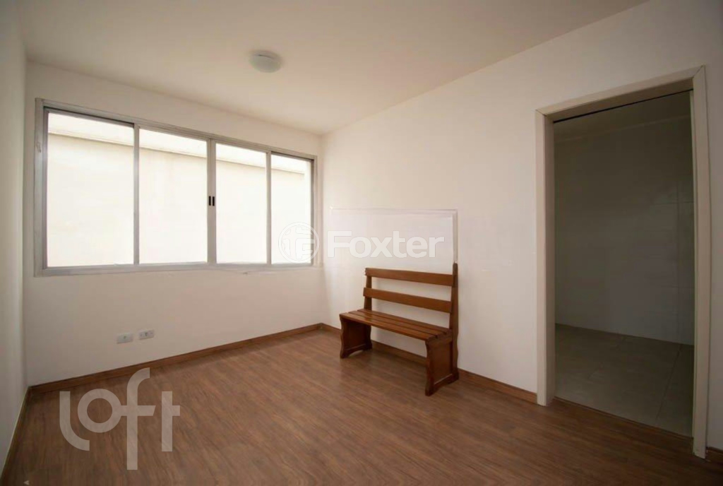 Apartamento à venda com 2 quartos, 75m² - Foto 3