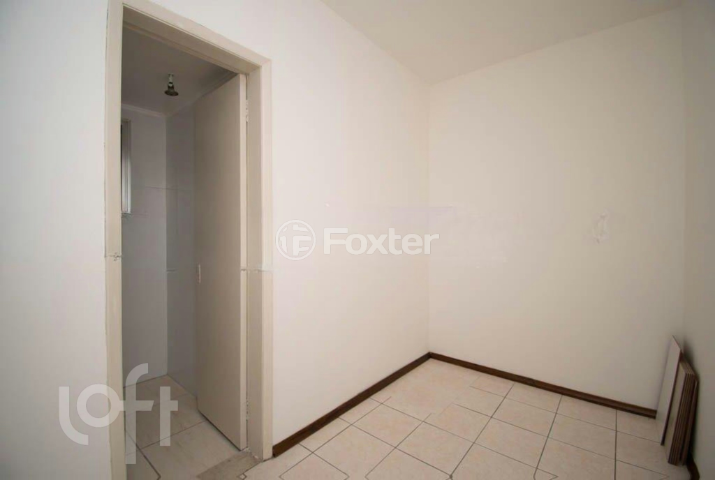 Apartamento à venda com 2 quartos, 75m² - Foto 12