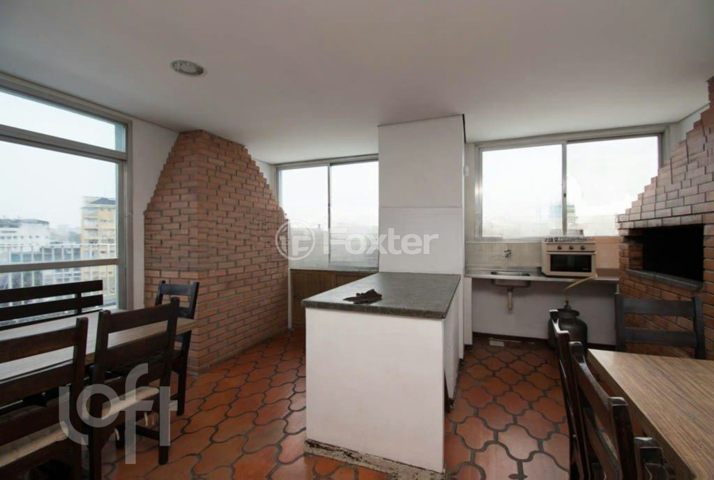 Apartamento à venda com 2 quartos, 75m² - Foto 26