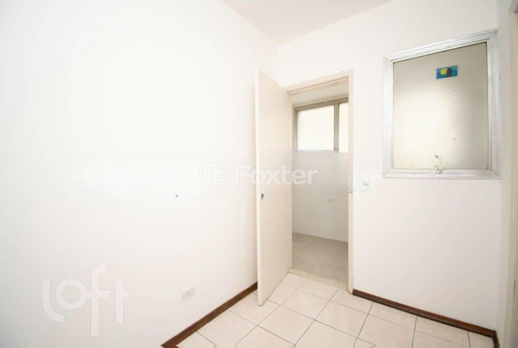 Apartamento à venda com 2 quartos, 75m² - Foto 18