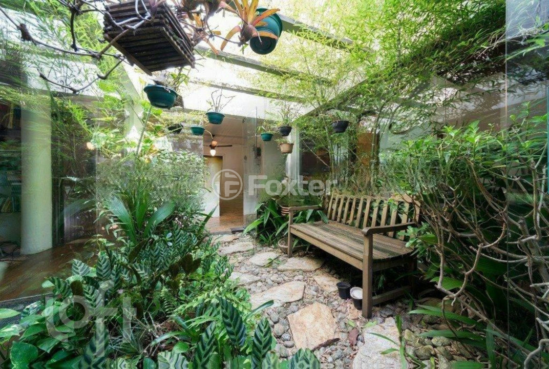 Casa à venda com 3 quartos, 350m² - Foto 16