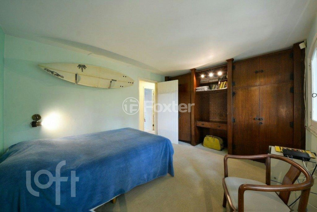 Casa à venda com 3 quartos, 350m² - Foto 8