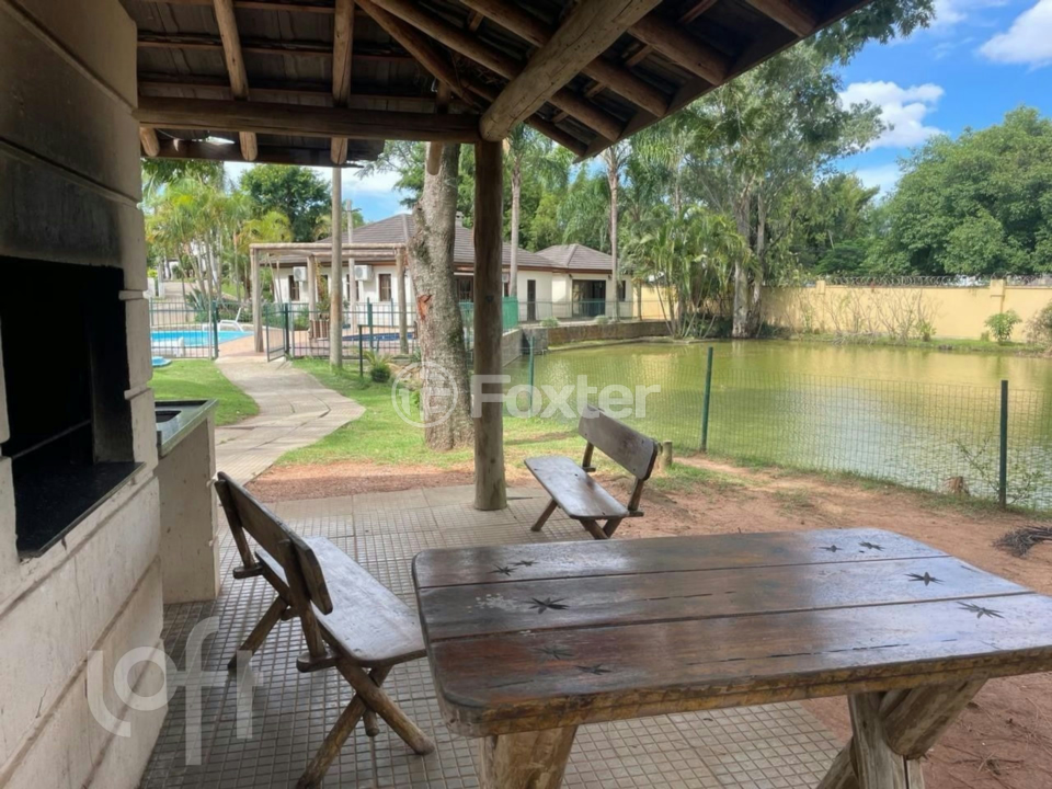 Casa à venda com 2 quartos, 50m² - Foto 4