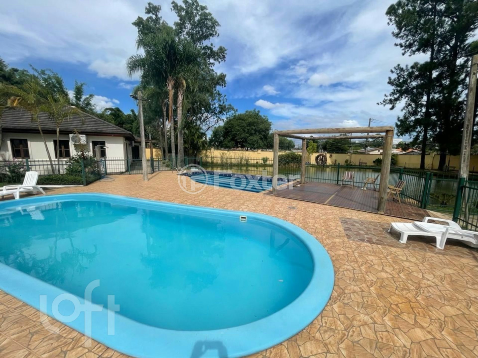 Casa à venda com 2 quartos, 50m² - Foto 8