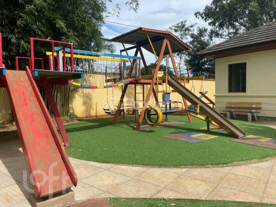 Casa à venda com 2 quartos, 50m² - Foto 7