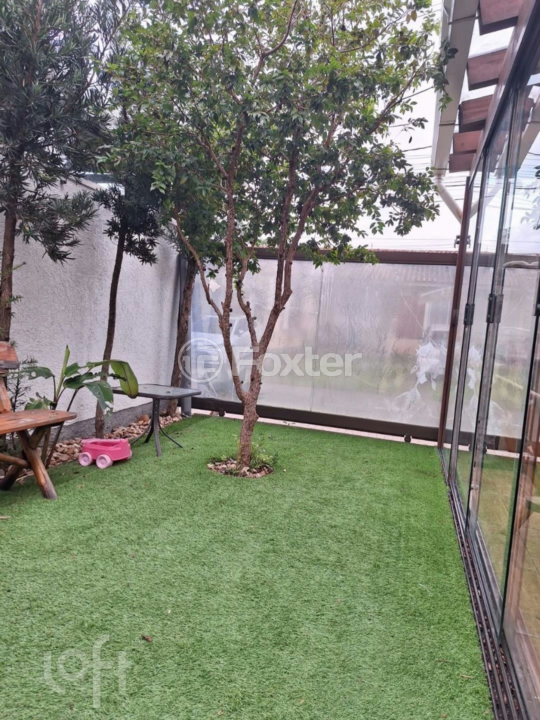 Casa à venda com 3 quartos, 90m² - Foto 4