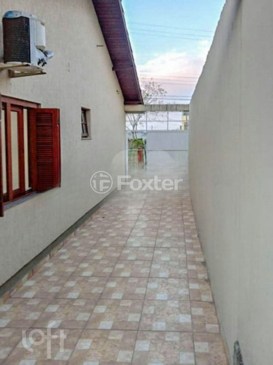 Casa à venda com 2 quartos, 88m² - Foto 6