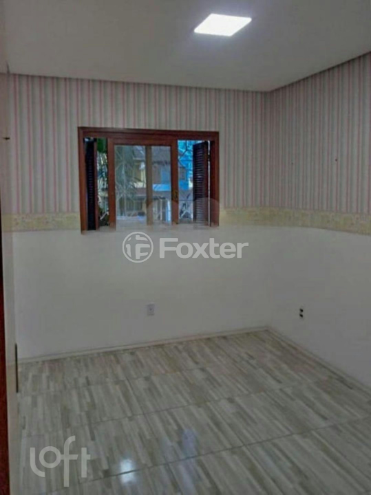 Casa à venda com 2 quartos, 88m² - Foto 4