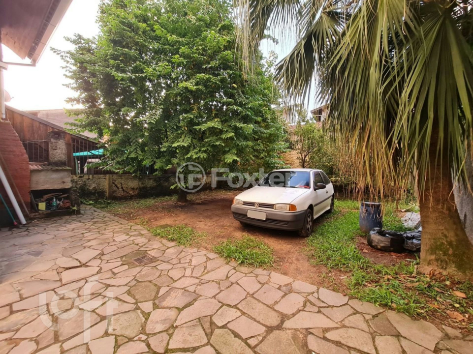 Casa à venda com 3 quartos, 186m² - Foto 2