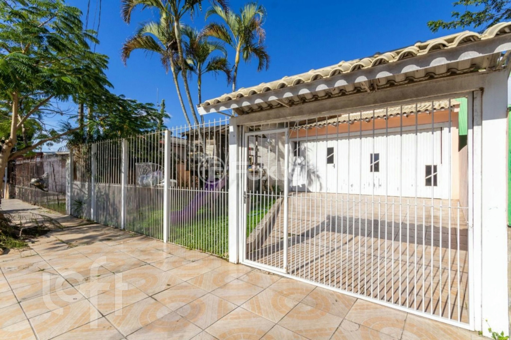 Casa à venda com 3 quartos, 126m² - Foto 2