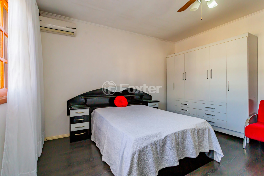 Casa à venda com 3 quartos, 185m² - Foto 16
