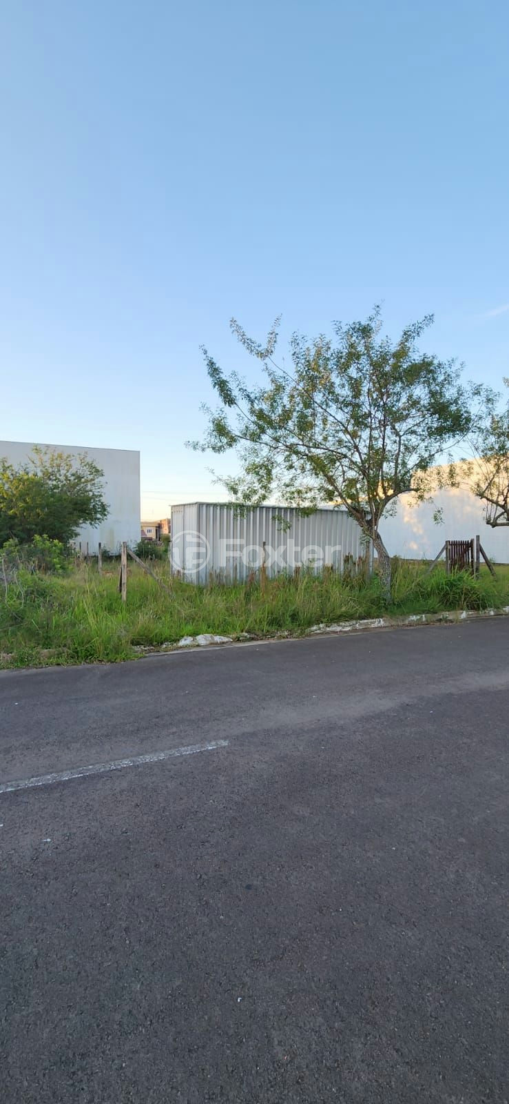 Terreno à venda, 250m² - Foto 1