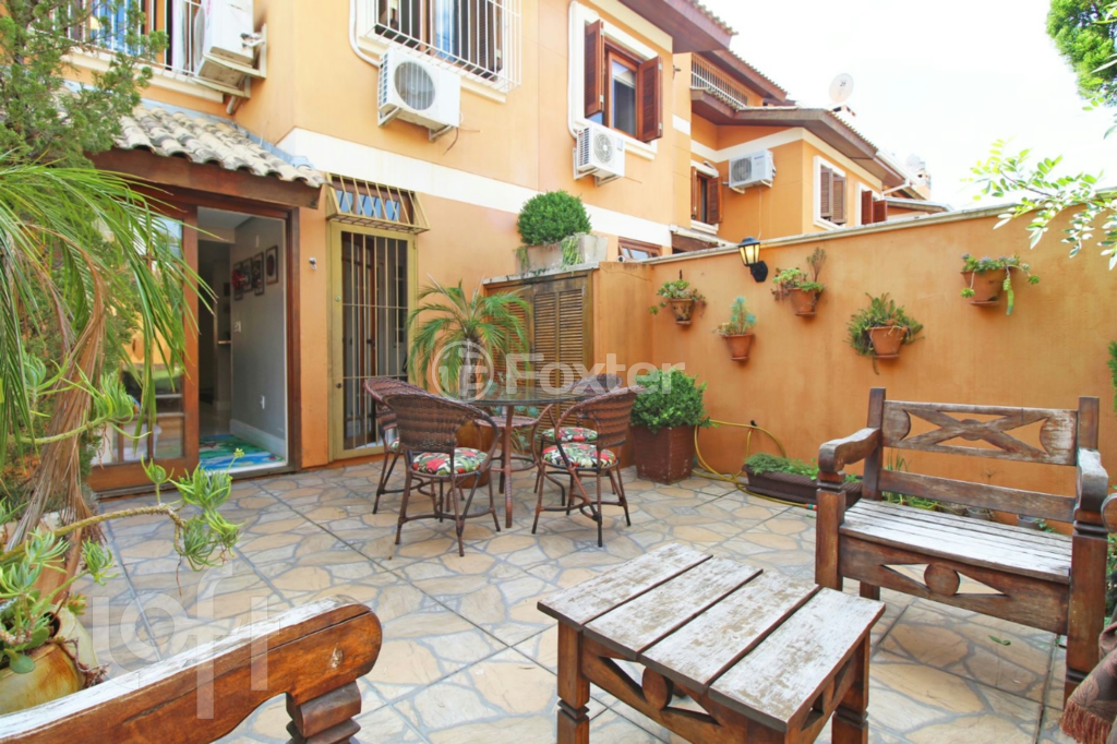 Casa de Condomínio à venda com 3 quartos, 153m² - Foto 3
