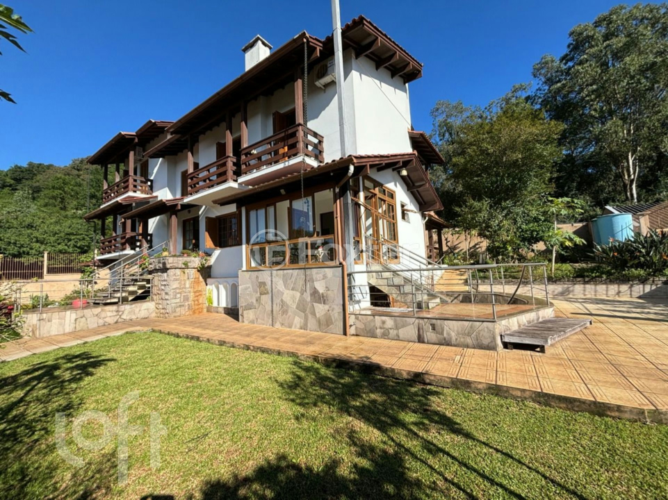 Casa à venda com 5 quartos, 579m² - Foto 3