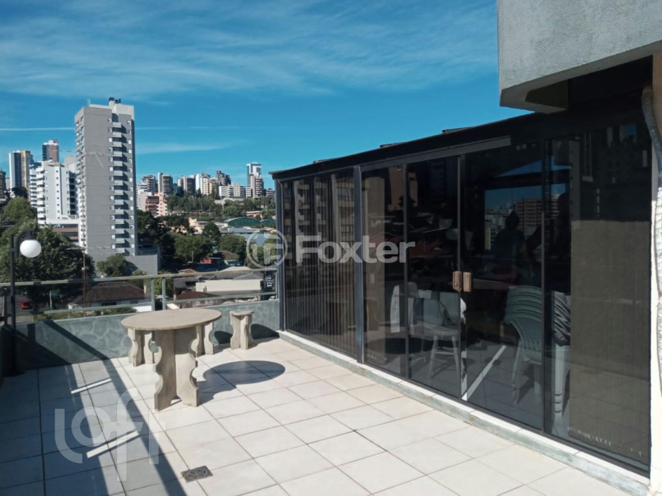 Cobertura à venda com 3 quartos, 212m² - Foto 2