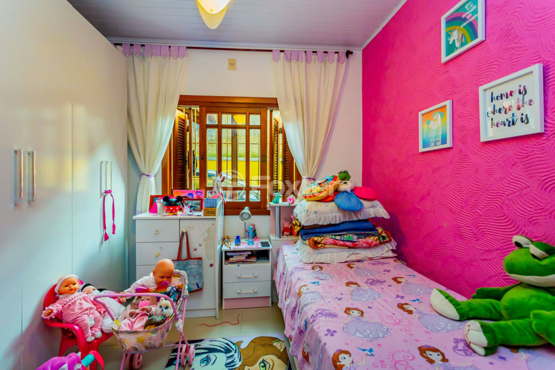 Casa à venda com 3 quartos, 103m² - Foto 9