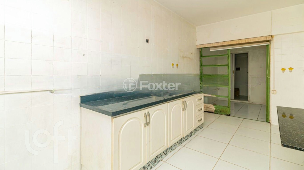 Apartamento à venda com 2 quartos, 61m² - Foto 27