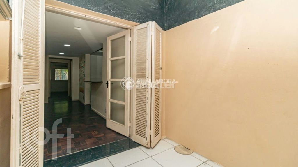Apartamento à venda com 2 quartos, 61m² - Foto 32