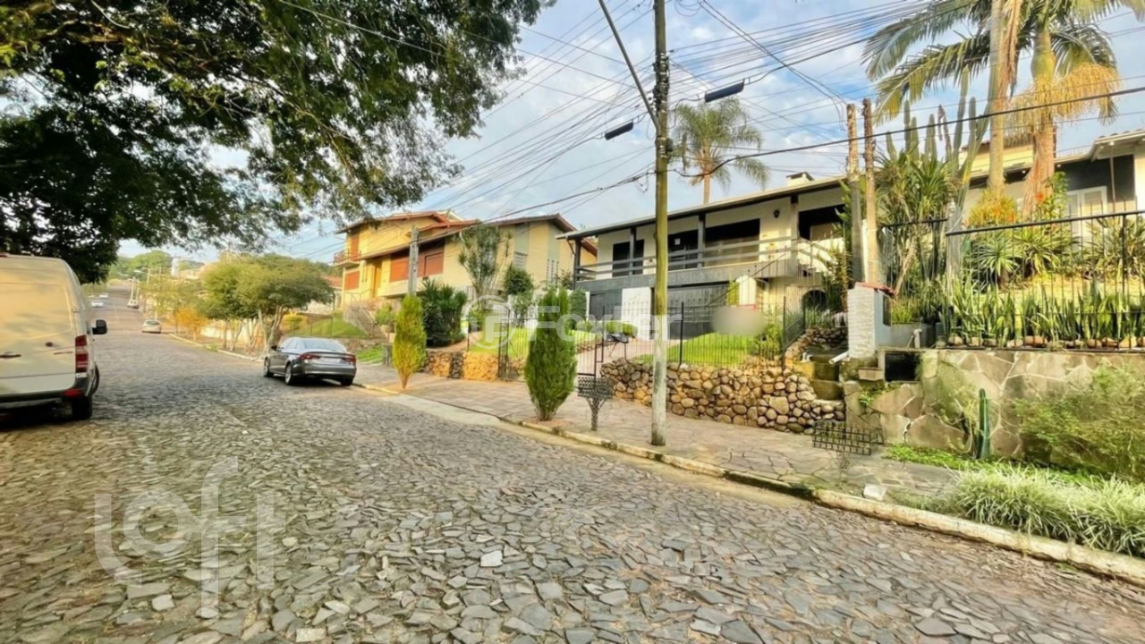 Casa à venda com 3 quartos, 292m² - Foto 5