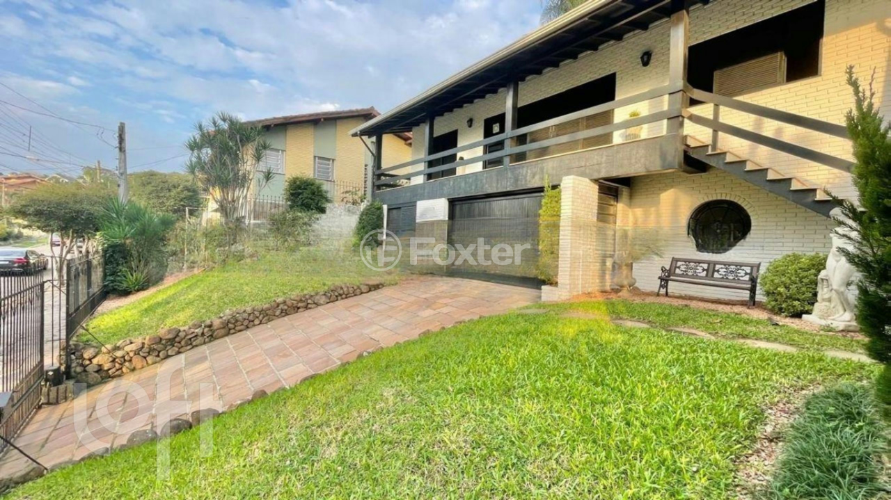 Casa à venda com 3 quartos, 292m² - Foto 8