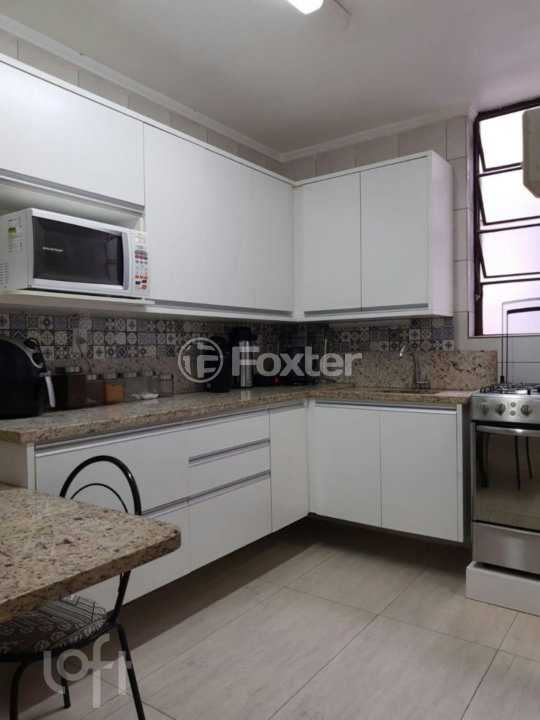 Apartamento à venda com 3 quartos, 87m² - Foto 12