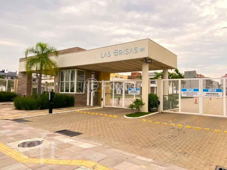 Casa de Condomínio à venda com 3 quartos, 232m² - Foto 45