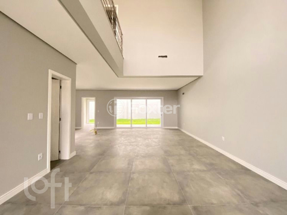 Casa de Condomínio à venda com 3 quartos, 232m² - Foto 2