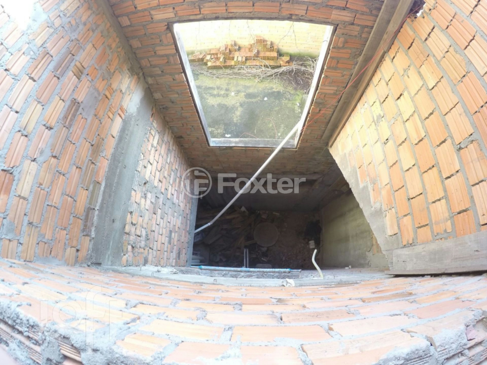 Casa à venda com 5 quartos, 250m² - Foto 37