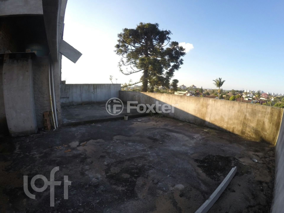 Casa à venda com 5 quartos, 250m² - Foto 60
