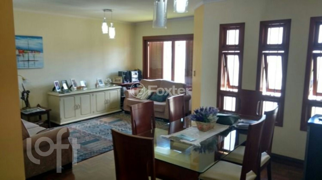 Casa à venda com 4 quartos, 249m² - Foto 3