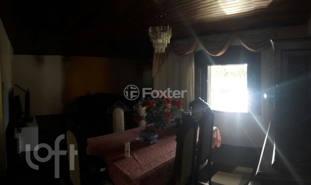 Casa à venda com 4 quartos, 240m² - Foto 3