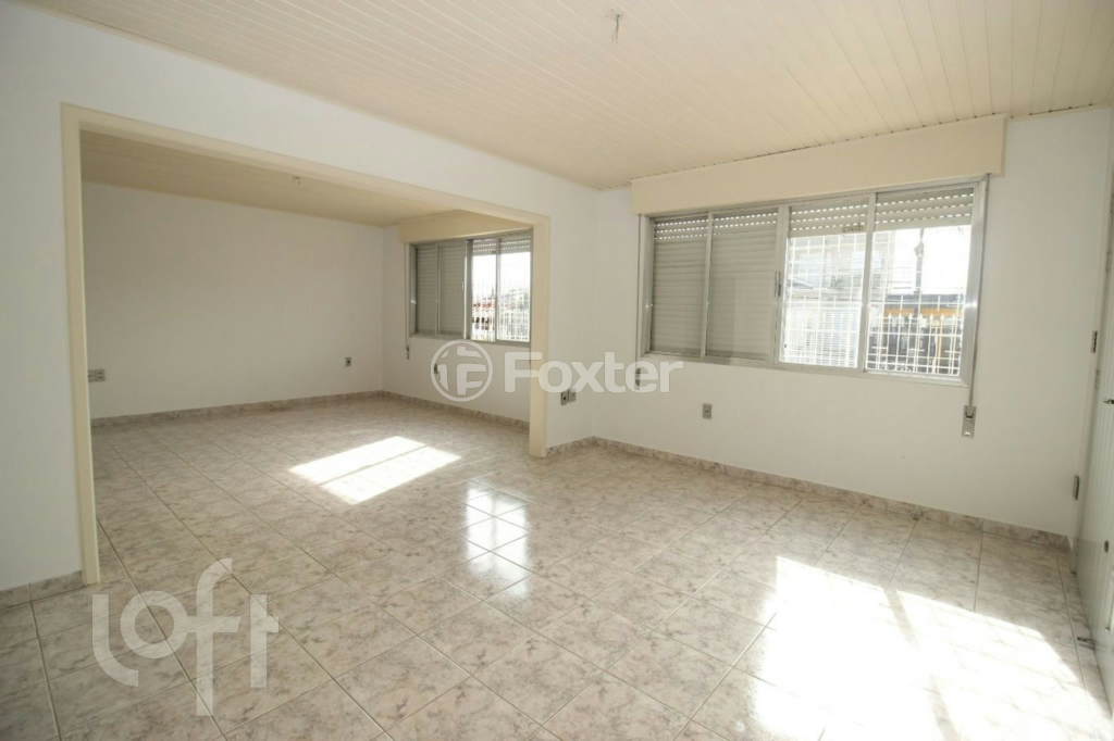 Casa à venda com 5 quartos, 244m² - Foto 3