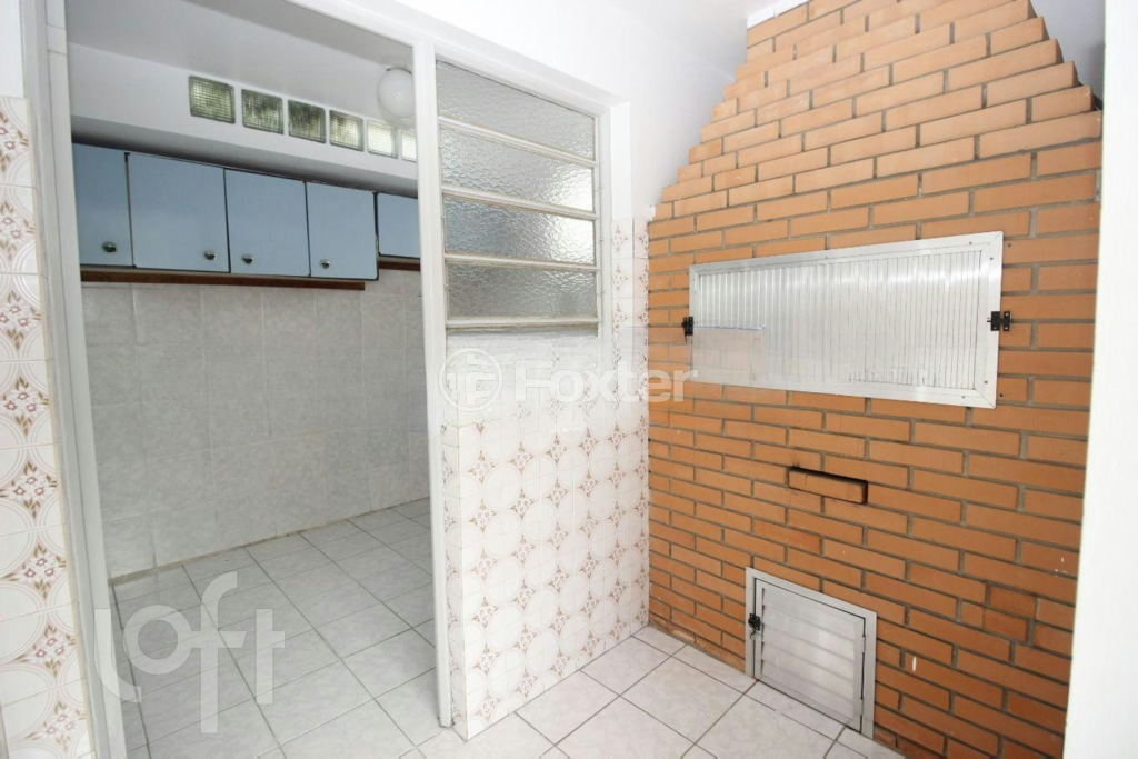 Casa à venda com 5 quartos, 244m² - Foto 11