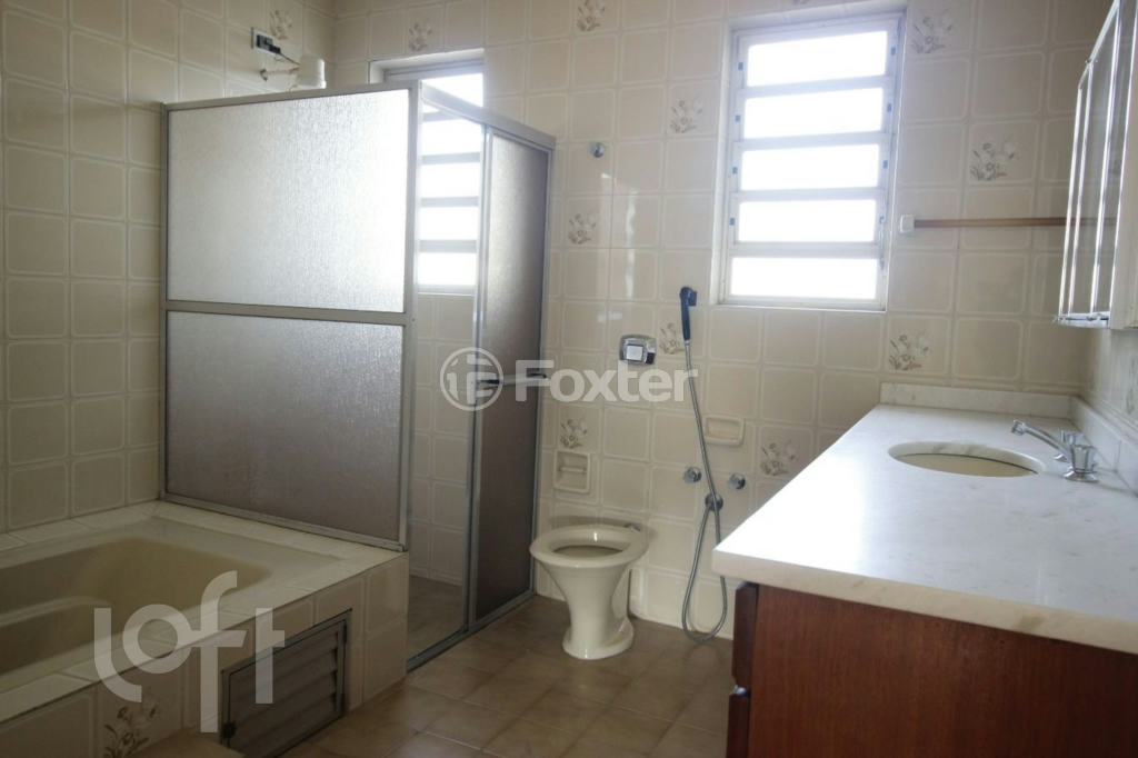 Casa à venda com 5 quartos, 244m² - Foto 21