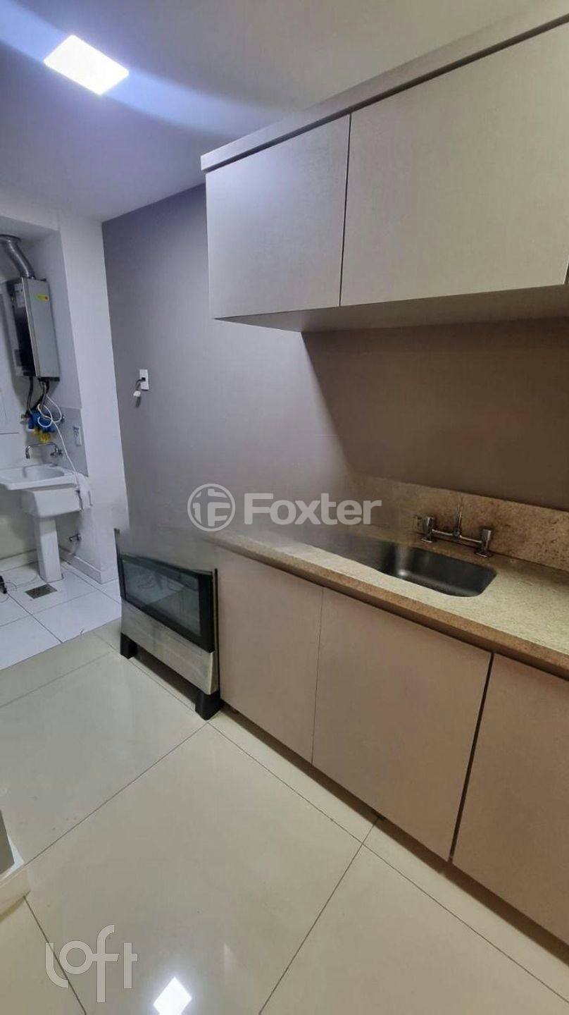 Apartamento à venda com 3 quartos, 75m² - Foto 4