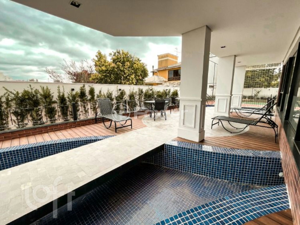 Apartamento à venda com 3 quartos, 131m² - Foto 29