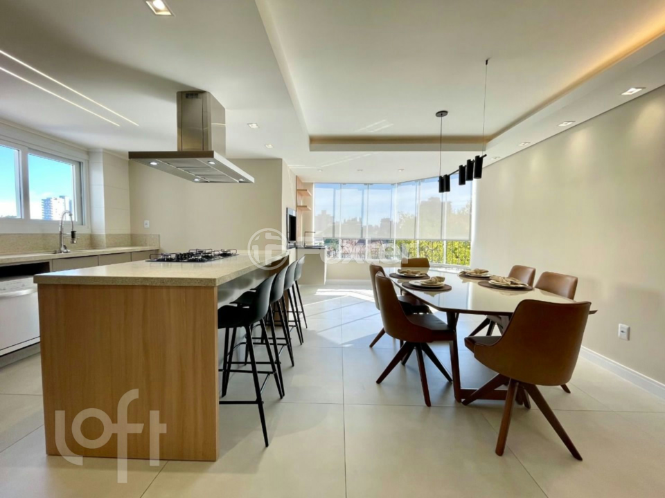 Apartamento à venda com 3 quartos, 131m² - Foto 4