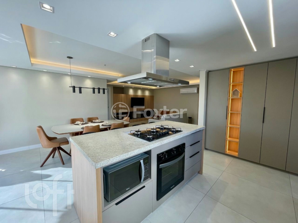 Apartamento à venda com 3 quartos, 131m² - Foto 11
