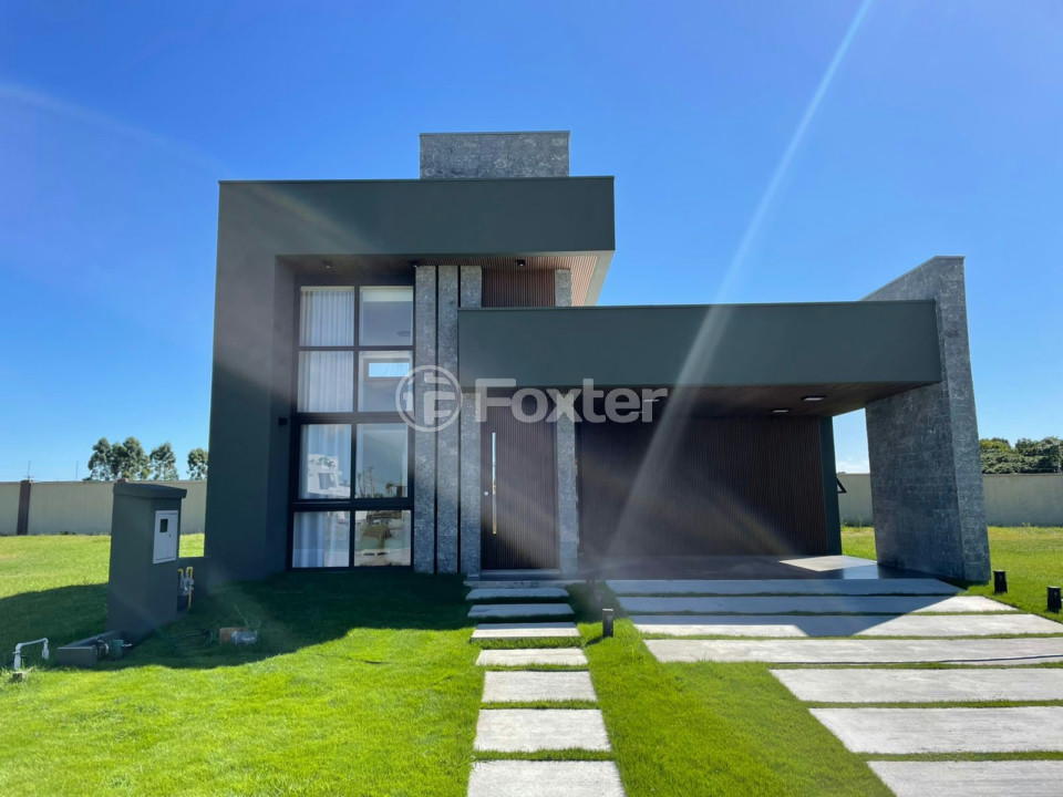 Casa de Condomínio à venda com 3 quartos, 216m² - Foto 1