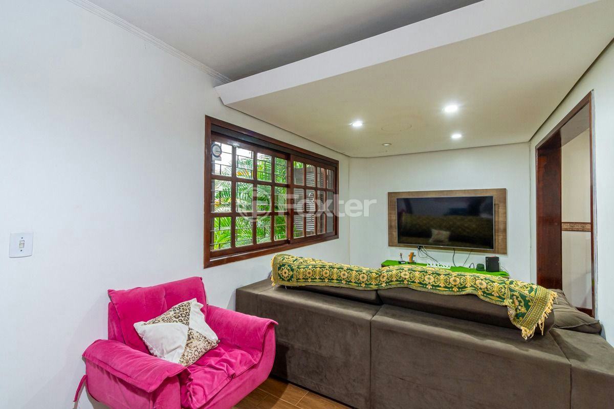 Casa à venda com 3 quartos, 160m² - Foto 2
