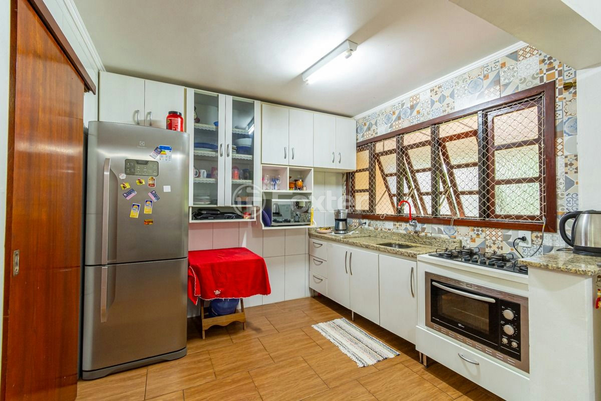 Casa à venda com 3 quartos, 160m² - Foto 14