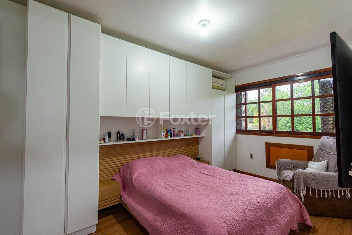 Casa à venda com 3 quartos, 160m² - Foto 4