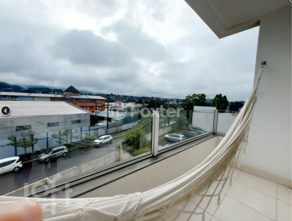 Apartamento à venda com 2 quartos, 63m² - Foto 4