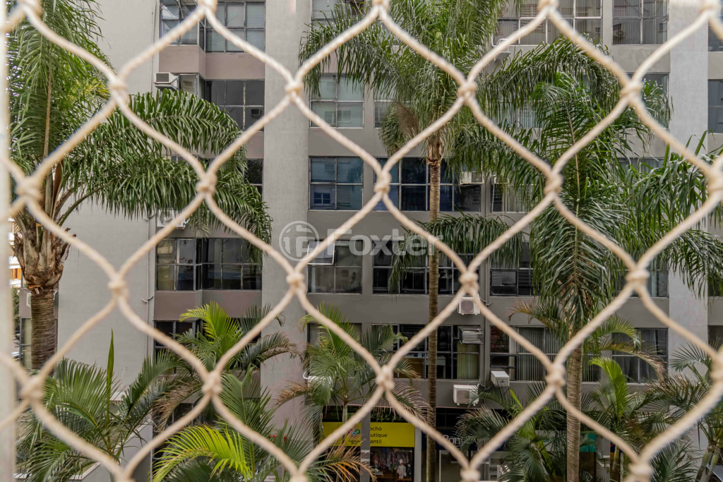 Apartamento à venda com 3 quartos, 147m² - Foto 4