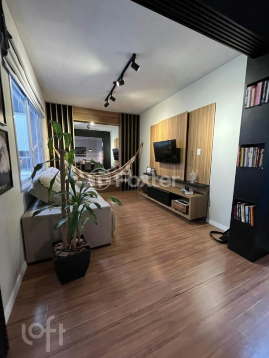 Apartamento à venda com 3 quartos, 115m² - Foto 1