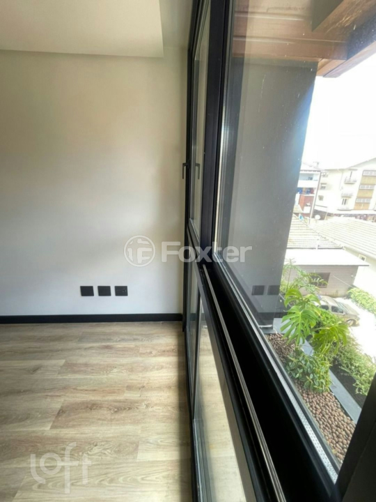 Apartamento à venda com 1 quarto, 42m² - Foto 11