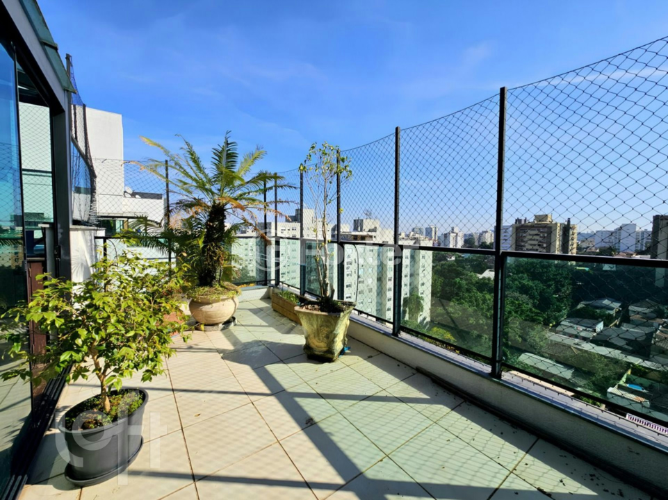 Cobertura à venda com 3 quartos, 145m² - Foto 2