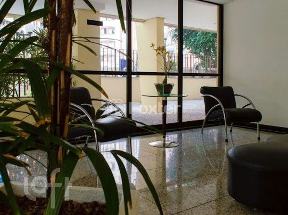 Apartamento à venda com 3 quartos, 67m² - Foto 4